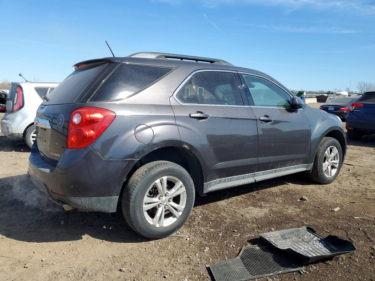2013 CHEVROLET EQUINOX LT photo 3