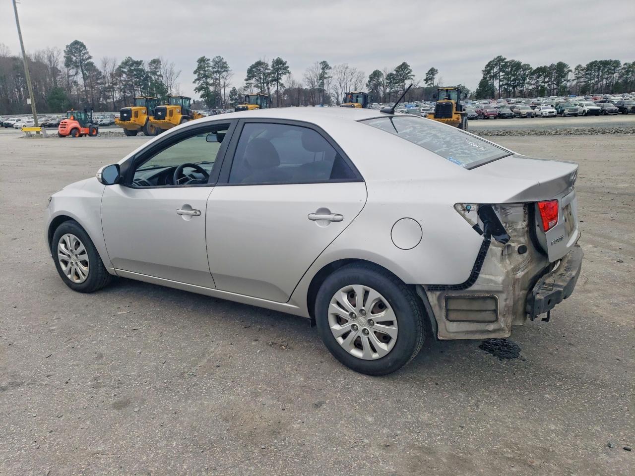 2010 KIA FORTE EX photo 3