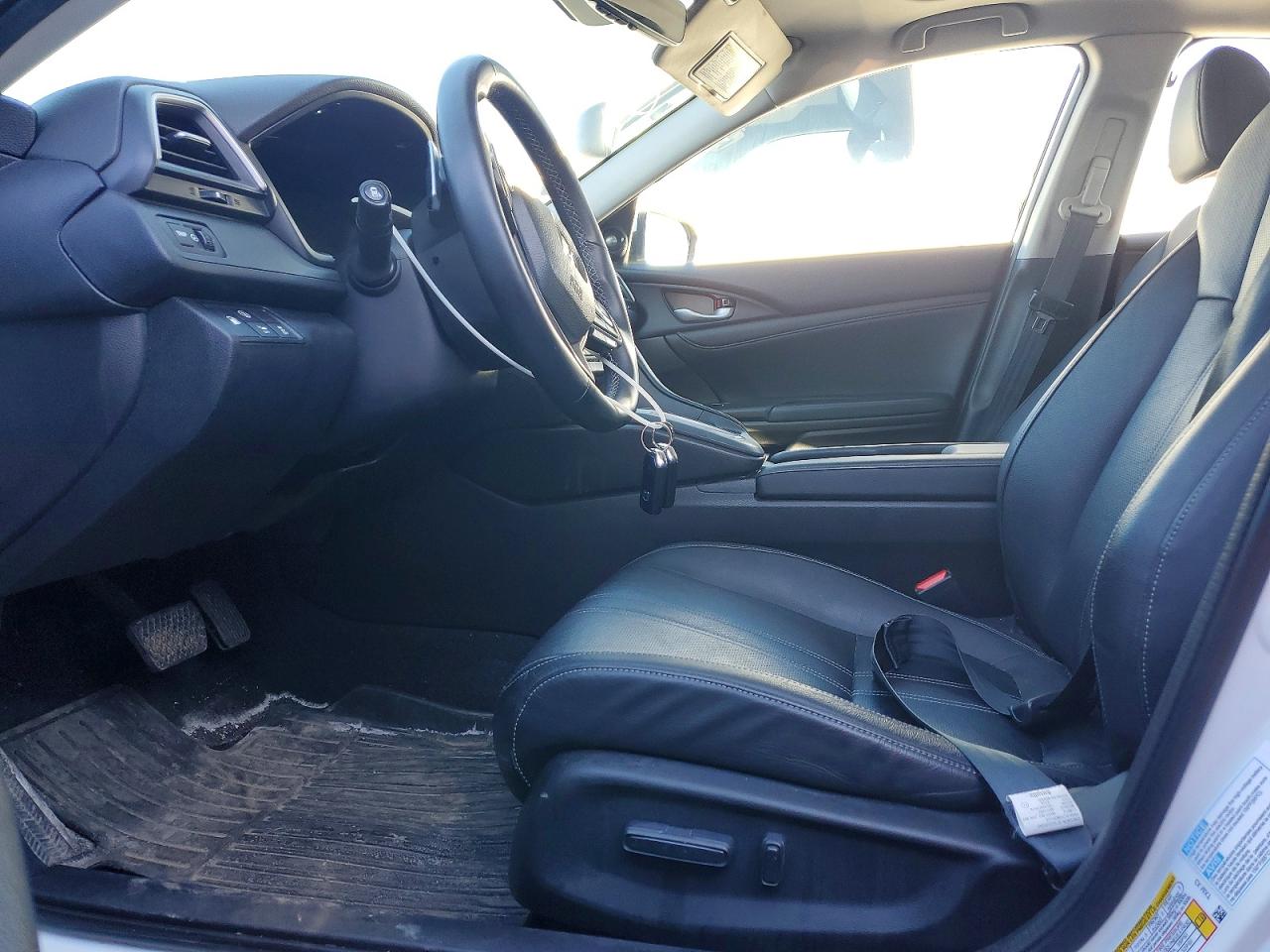 2019 HONDA INSIGHT TOURING photo 7
