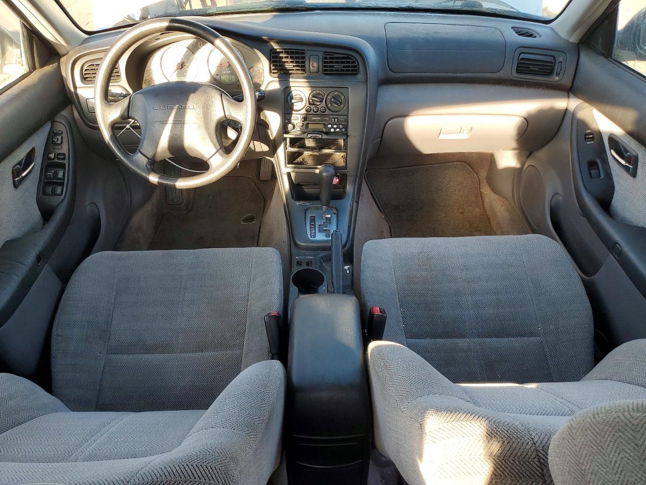 2002 SUBARU LEGACY L photo 15