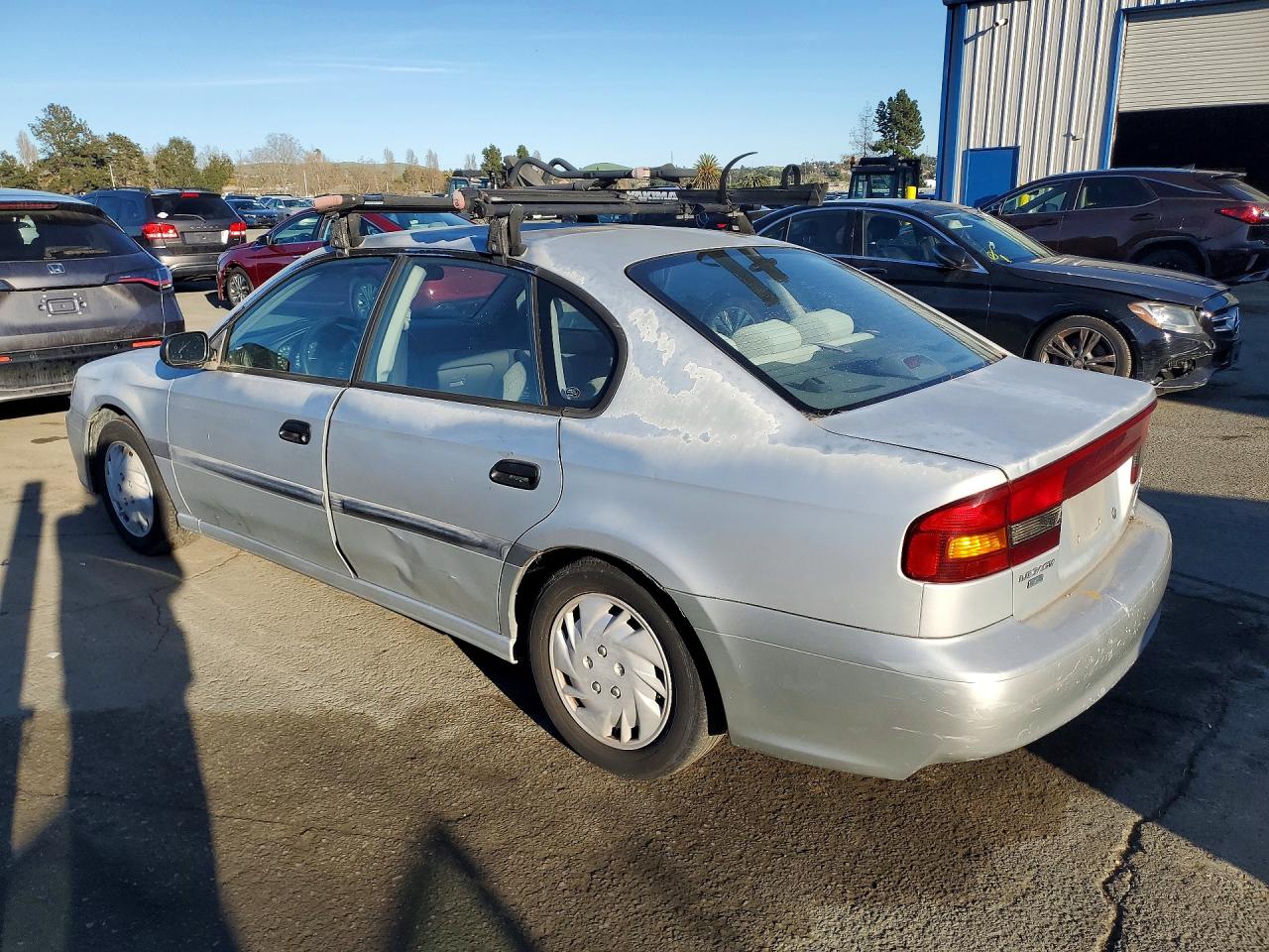 2002 SUBARU LEGACY L photo 3
