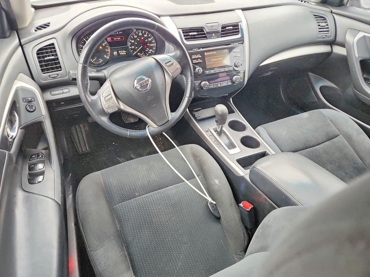 2015 NISSAN ALTIMA 2.5 SV photo 22