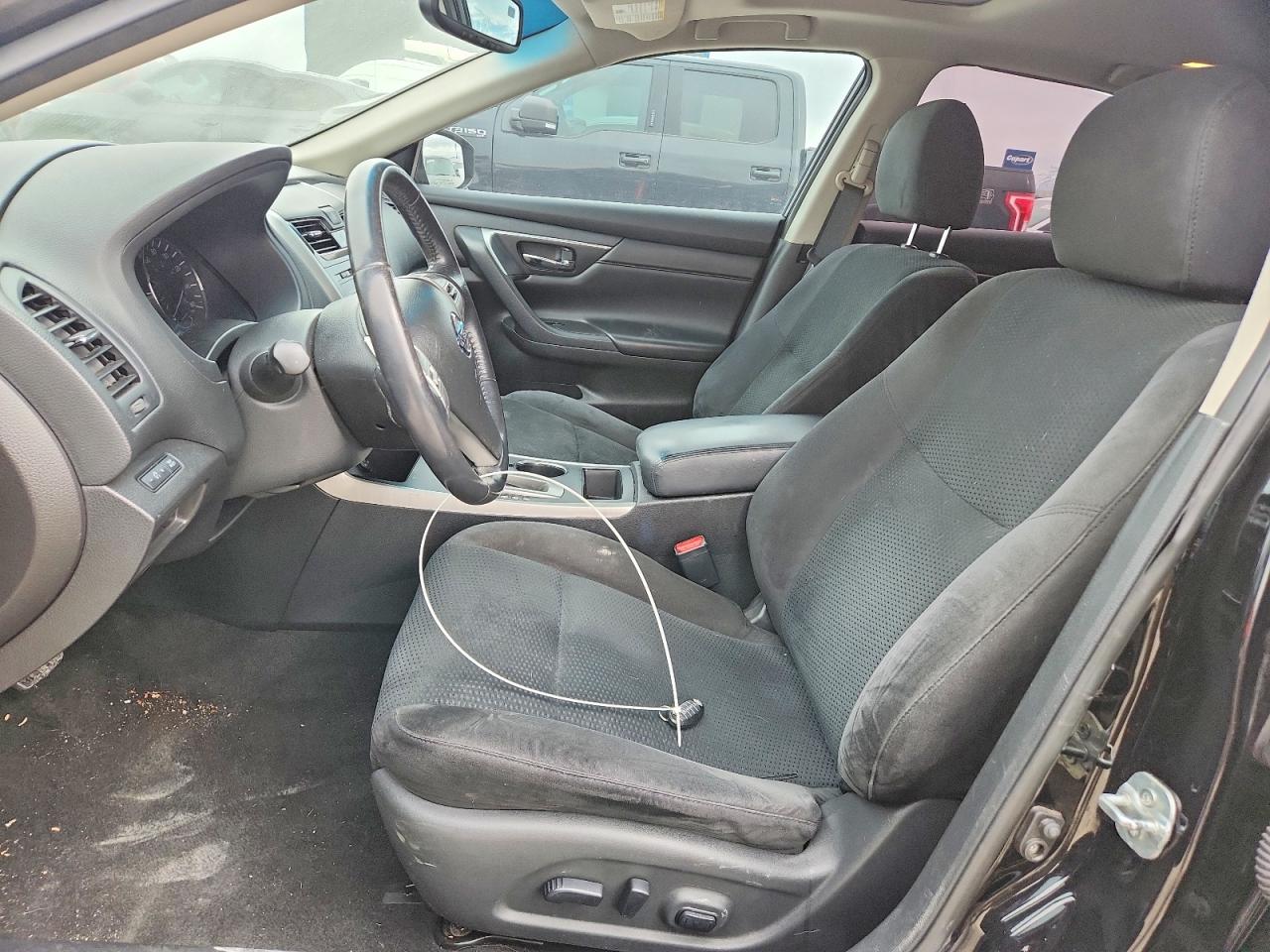 2015 NISSAN ALTIMA 2.5 SV photo 19