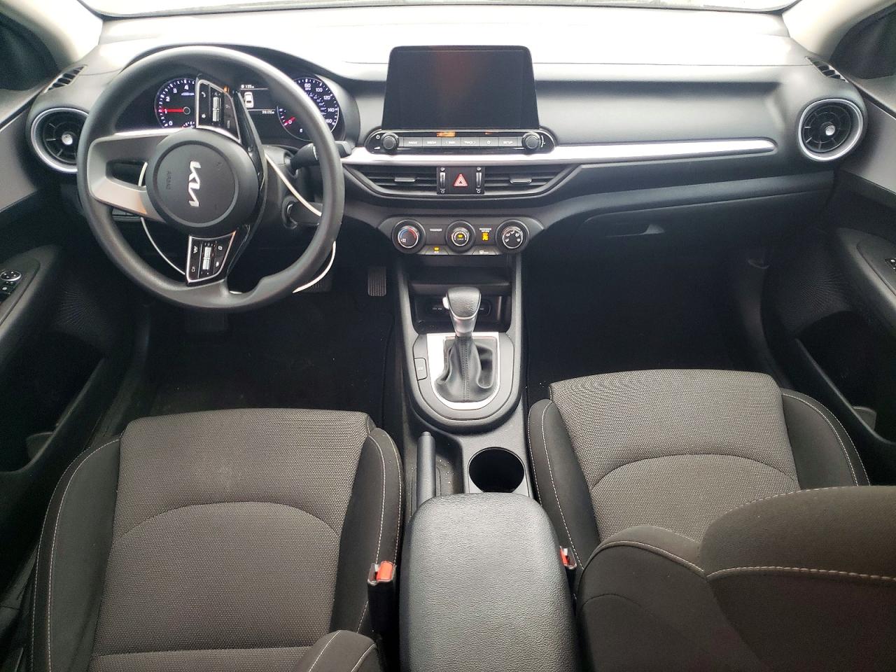 2023 KIA FORTE LXS photo 15