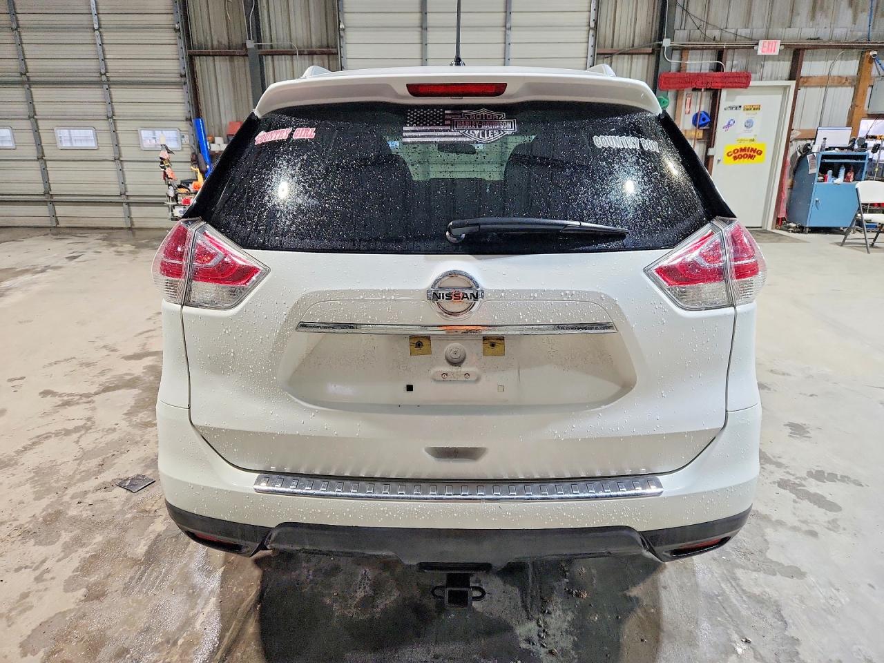 2016 NISSAN ROGUE SV photo 11