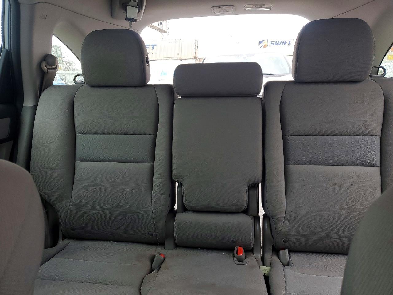 2010 HONDA CR-V LX photo 19
