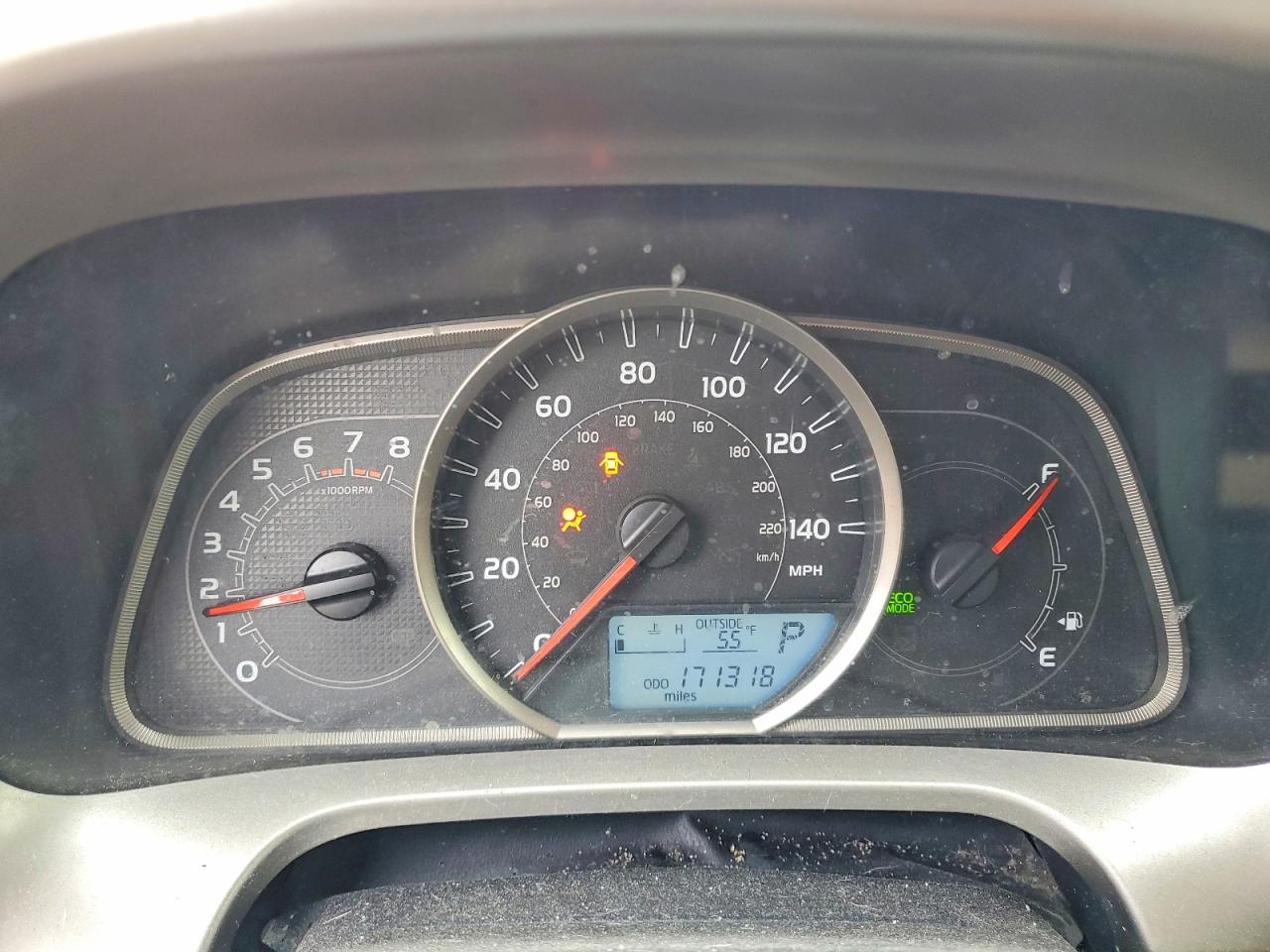 2013 TOYOTA RAV4 XLE photo 9