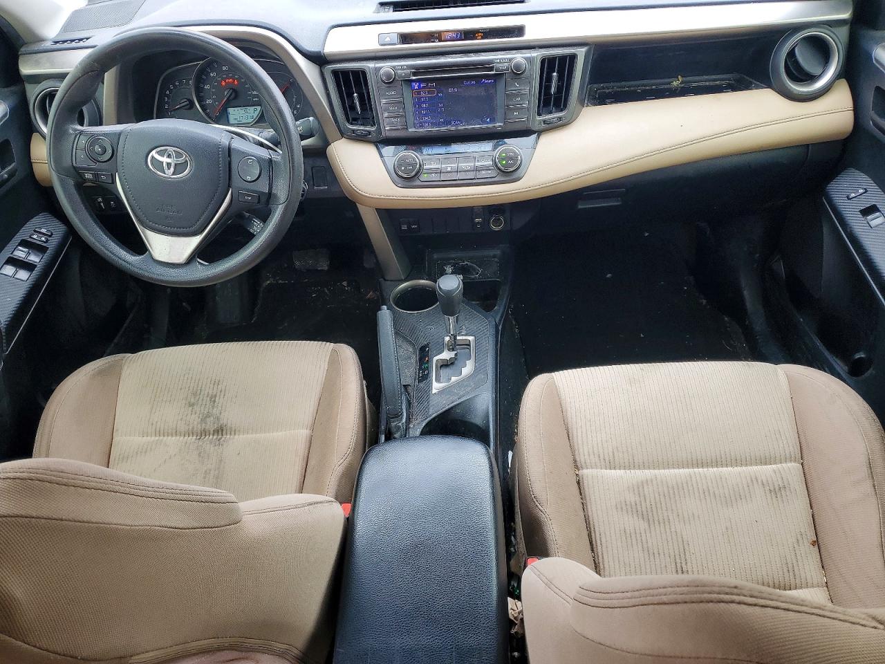 2013 TOYOTA RAV4 XLE photo 8