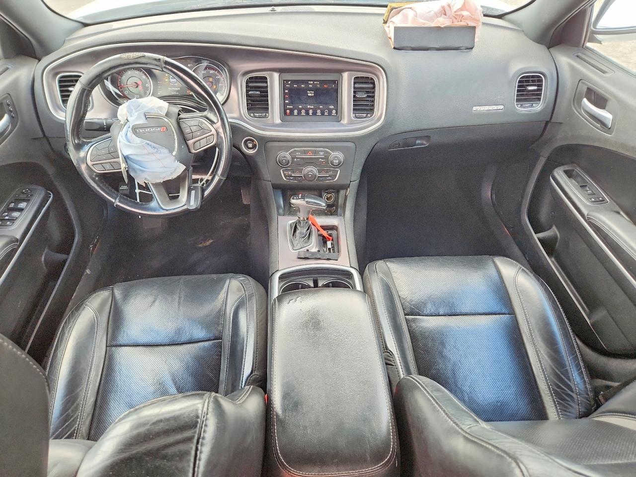 2020 DODGE CHARGER SXT photo 15