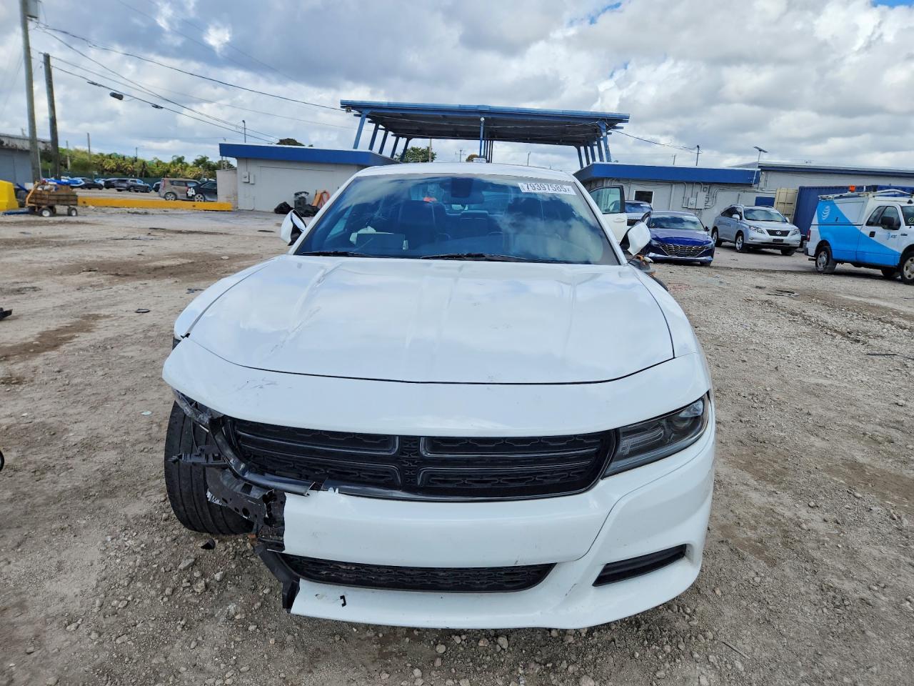 2020 DODGE CHARGER SXT photo 9