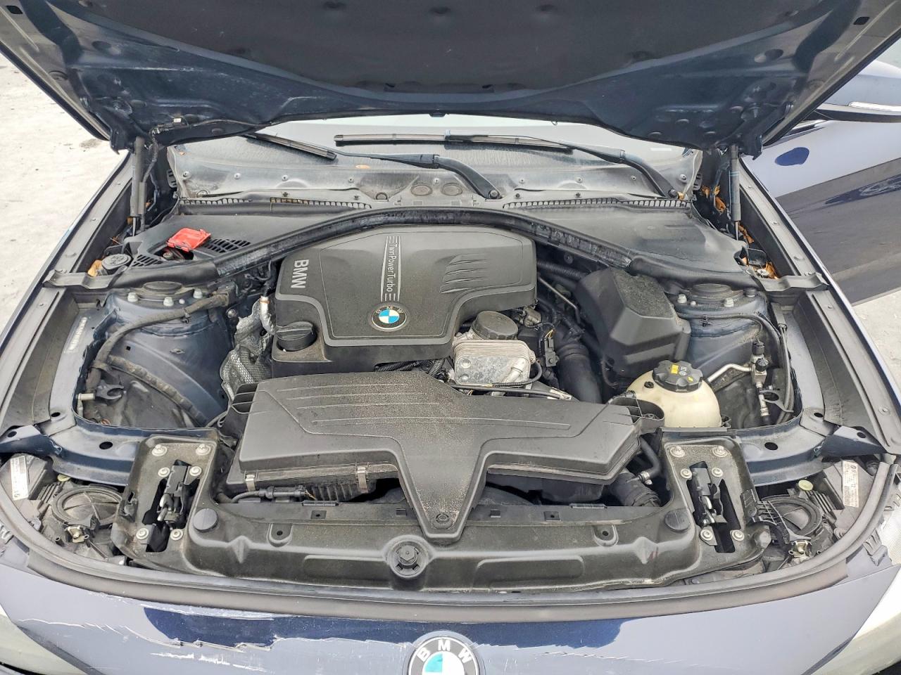 2015 BMW 328 XIGT SULEV photo 11