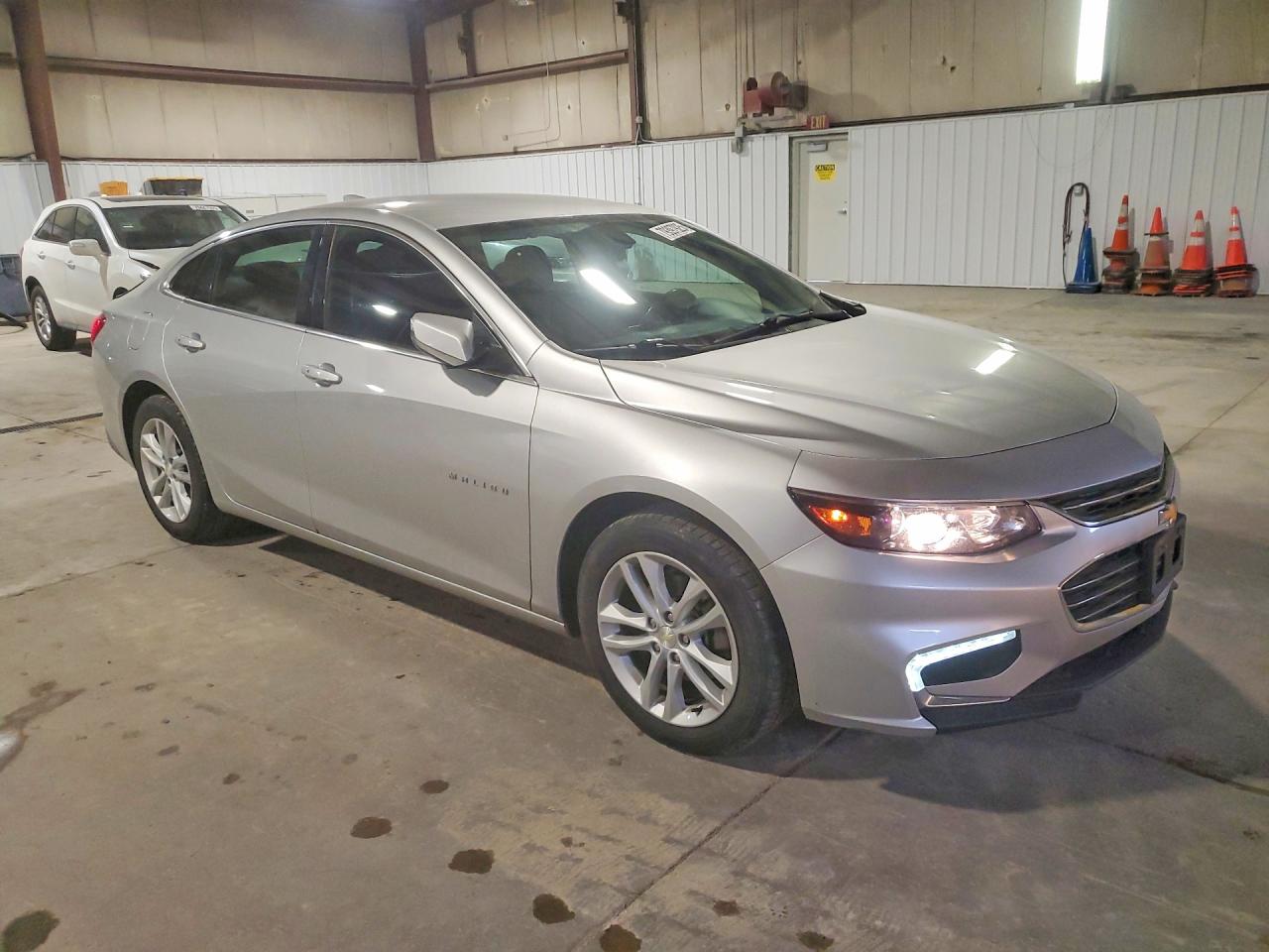 2018 CHEVROLET MALIBU LT photo 10