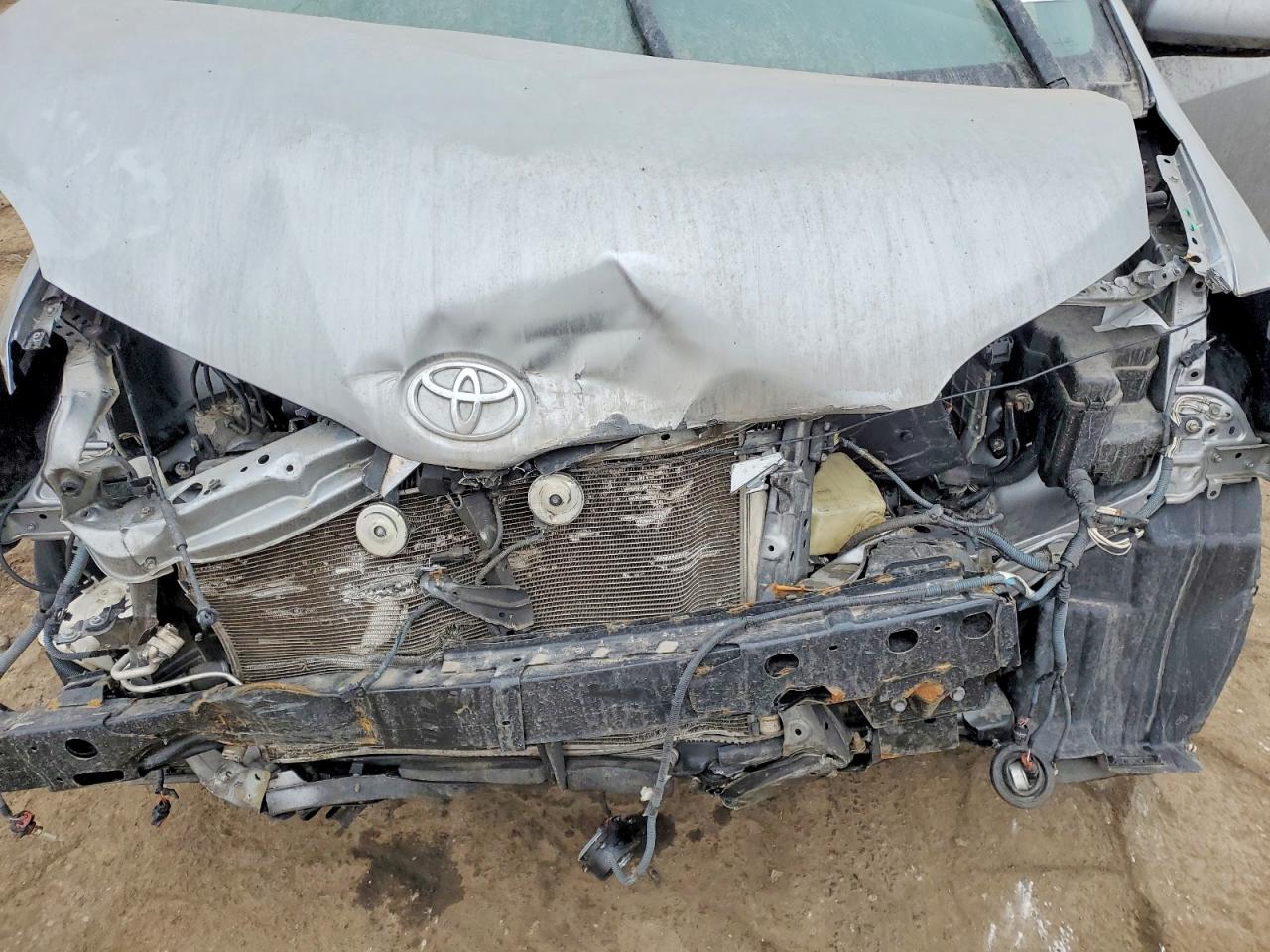2016 TOYOTA SIENNA XLE 8-PASSENGER photo 23
