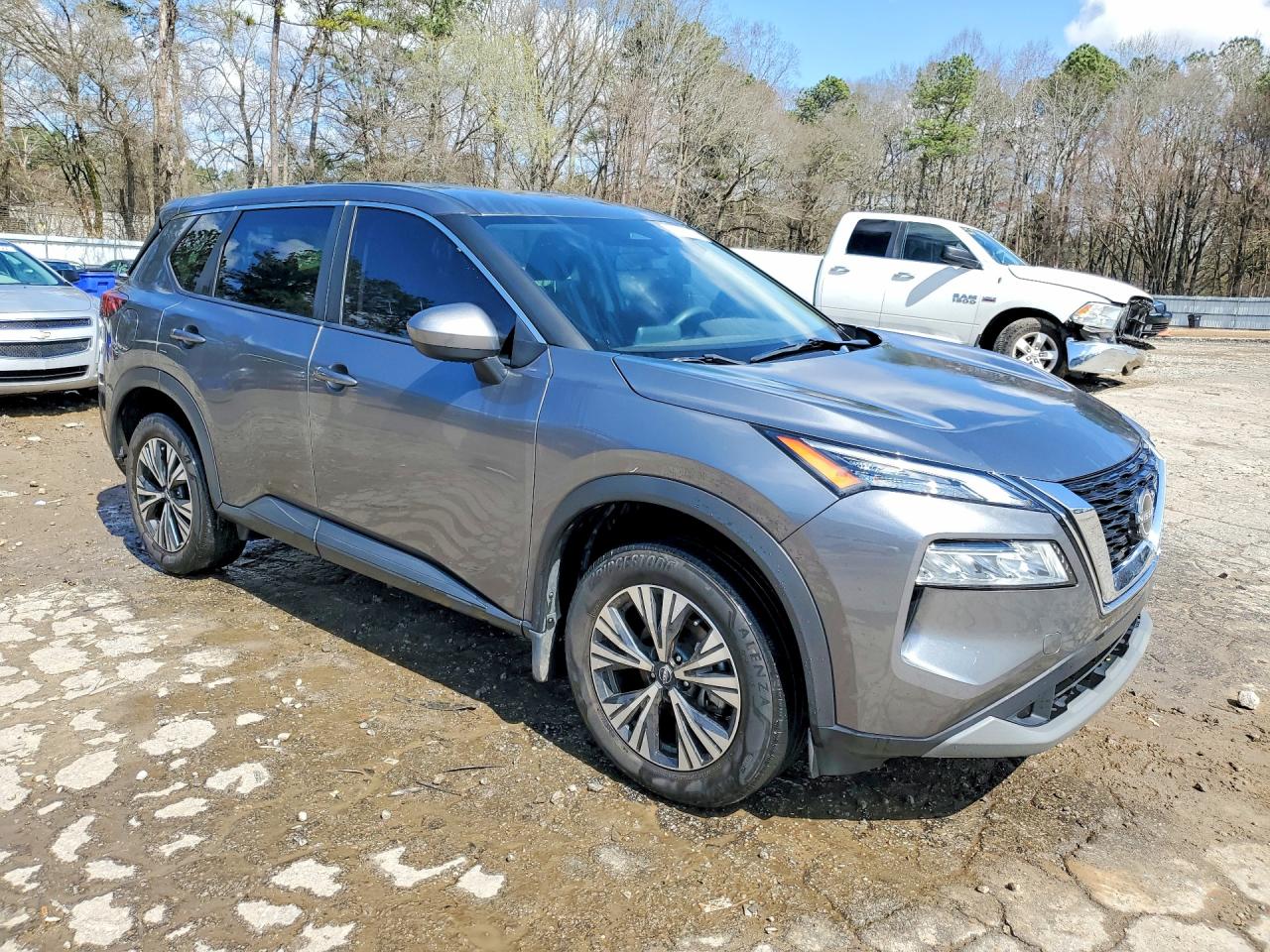 2023 NISSAN ROGUE SV photo 4
