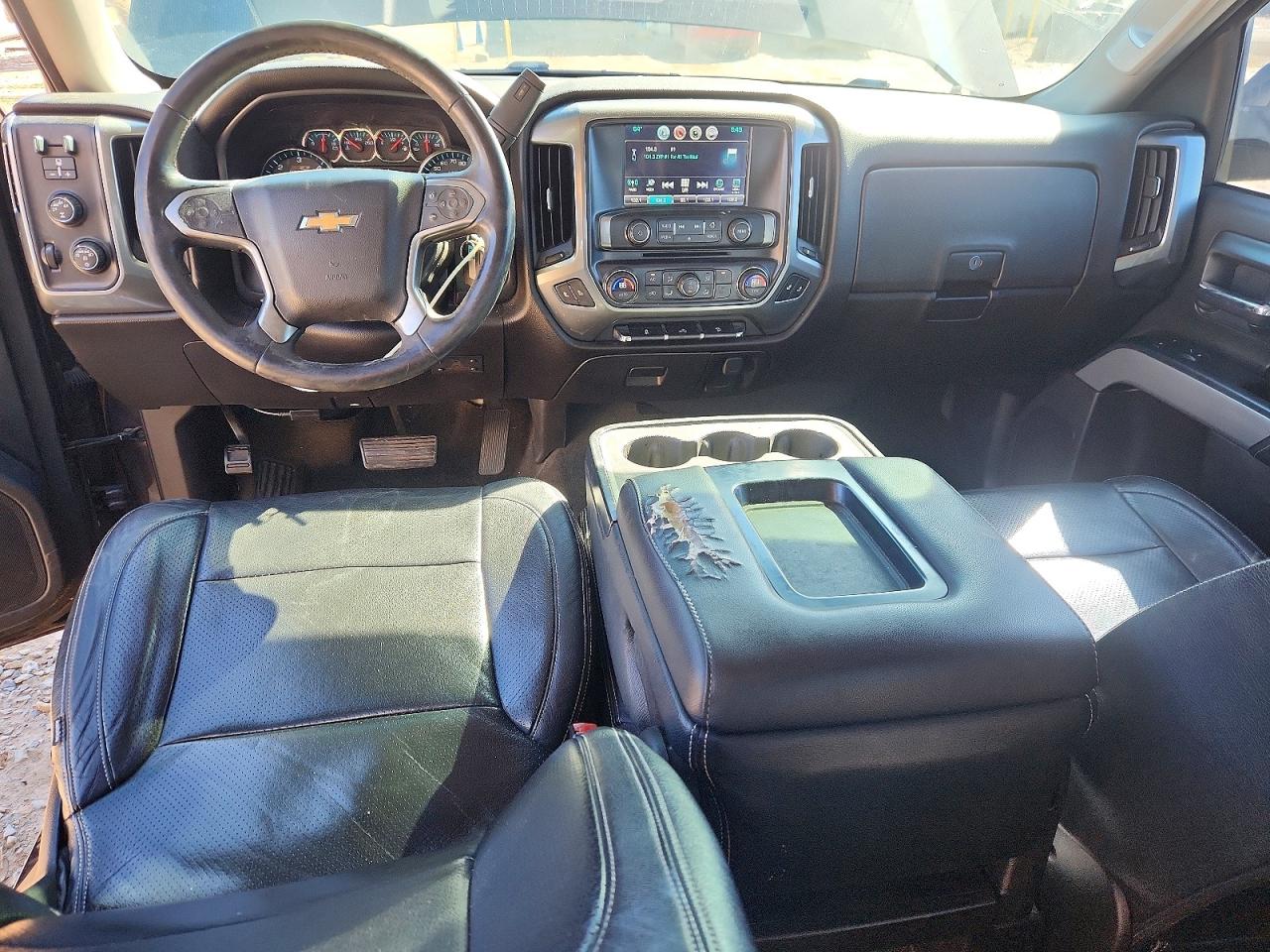 2016 CHEVROLET SILVERADO K1500 LT photo 8