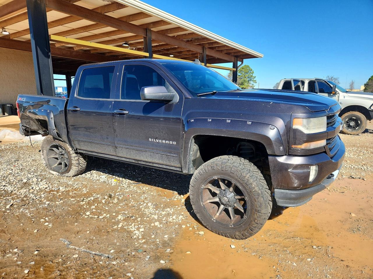 2016 CHEVROLET SILVERADO K1500 LT photo 4
