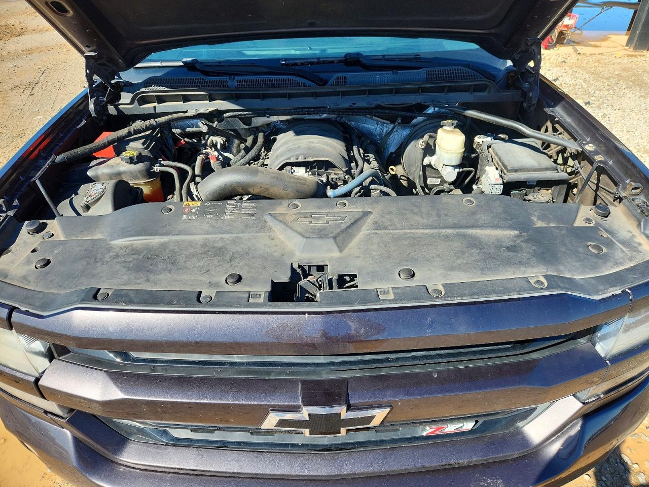 2016 CHEVROLET SILVERADO K1500 LT photo 11