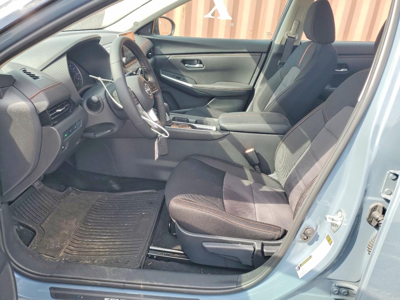 2025 NISSAN SENTRA SR photo 13