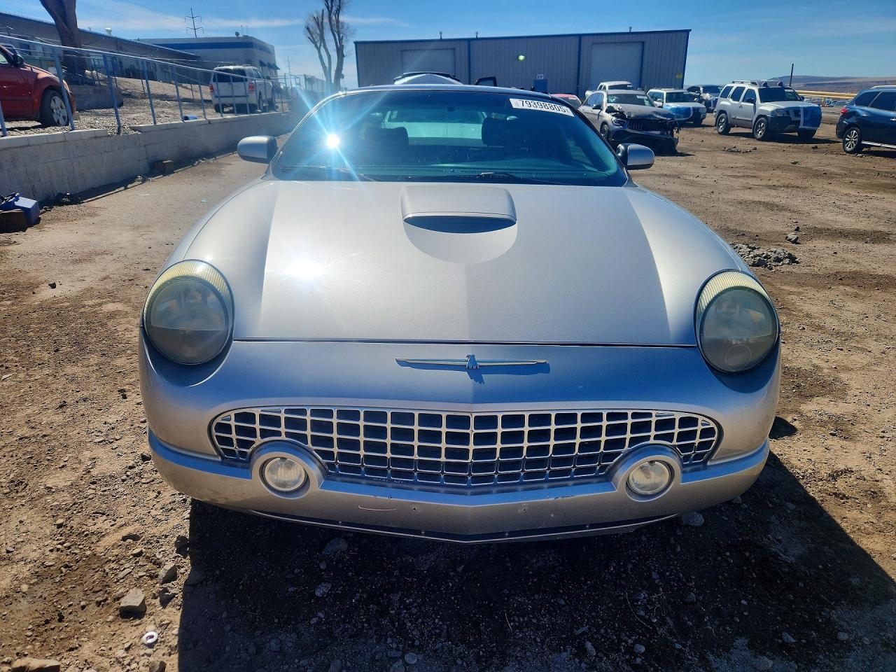 2004 FORD THUNDERBIRD photo 5