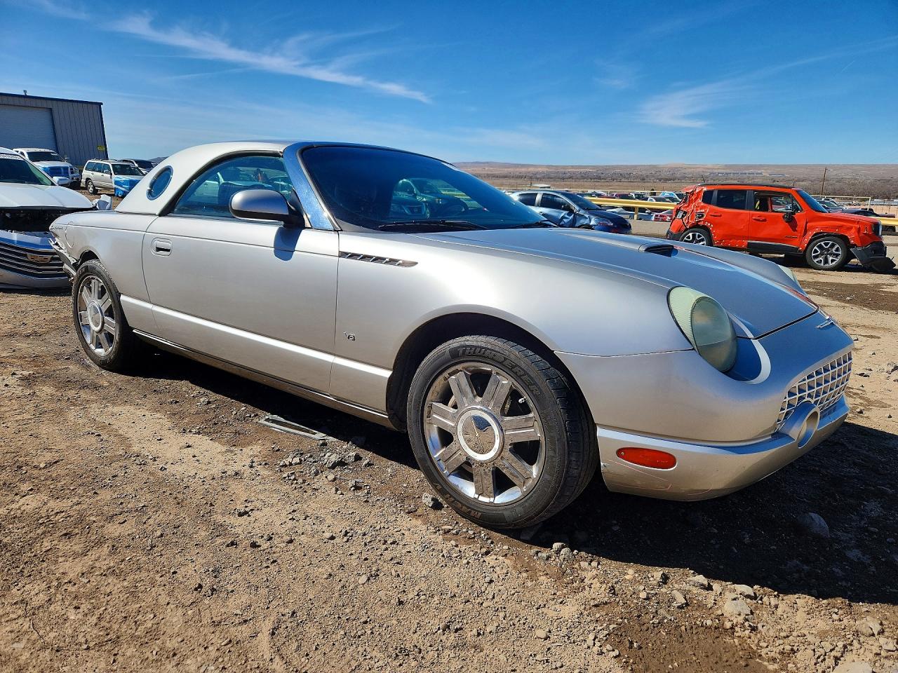 2004 FORD THUNDERBIRD photo 4