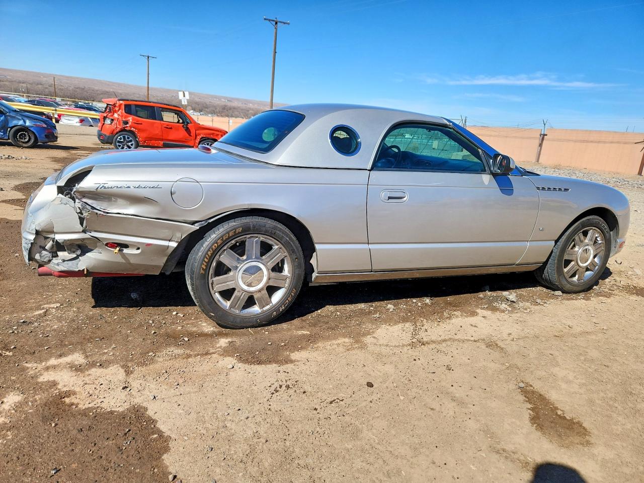 2004 FORD THUNDERBIRD photo 3