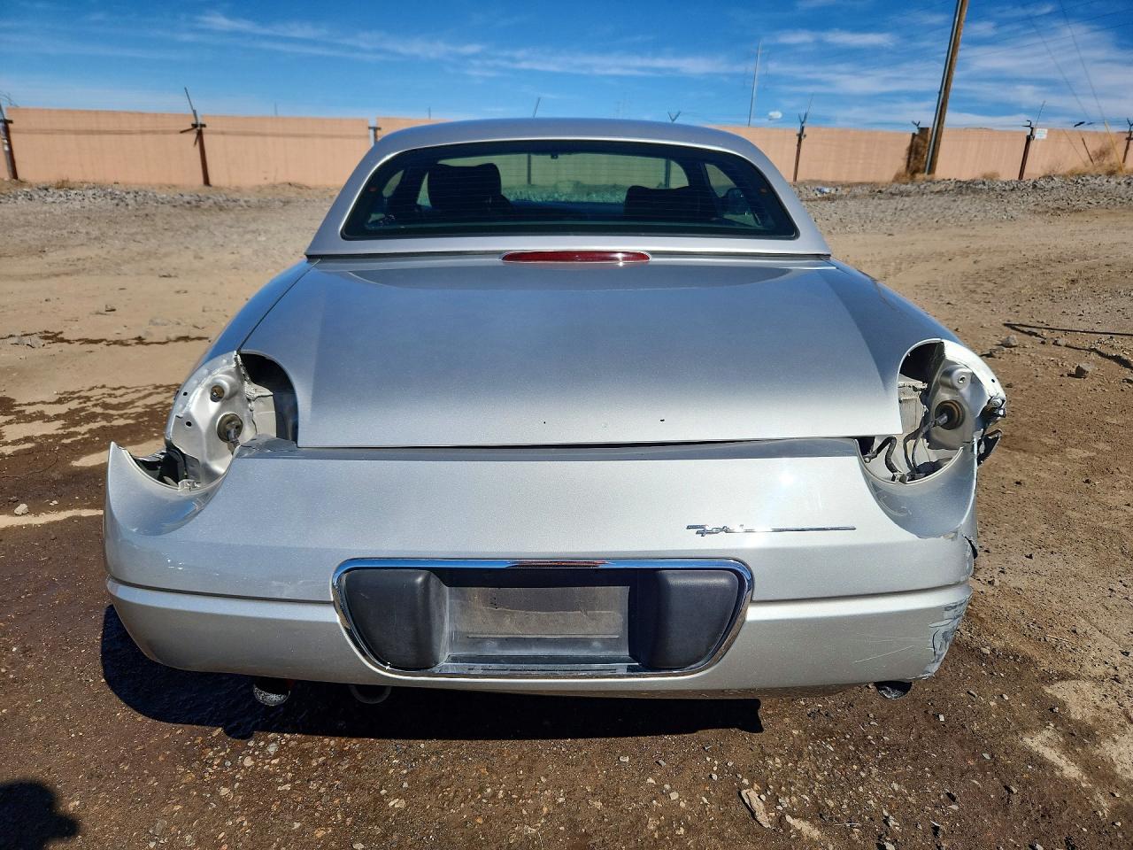 2004 FORD THUNDERBIRD photo 6