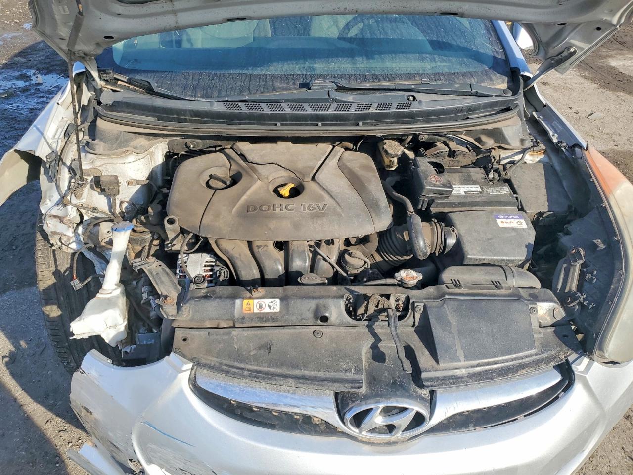 2013 HYUNDAI ELANTRA GLS photo 11