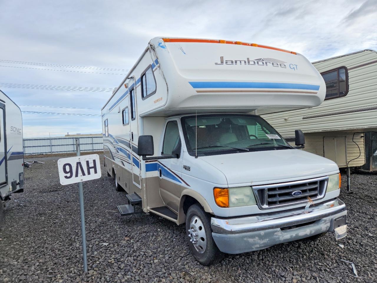 2004 FORD ECONOLINE