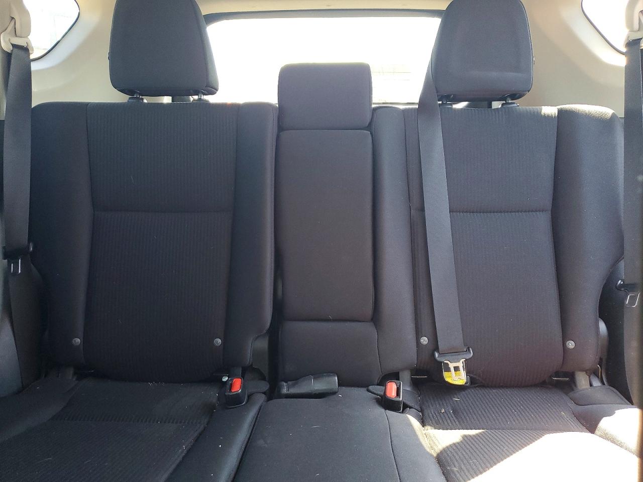 2017 TOYOTA RAV4 LE photo 10