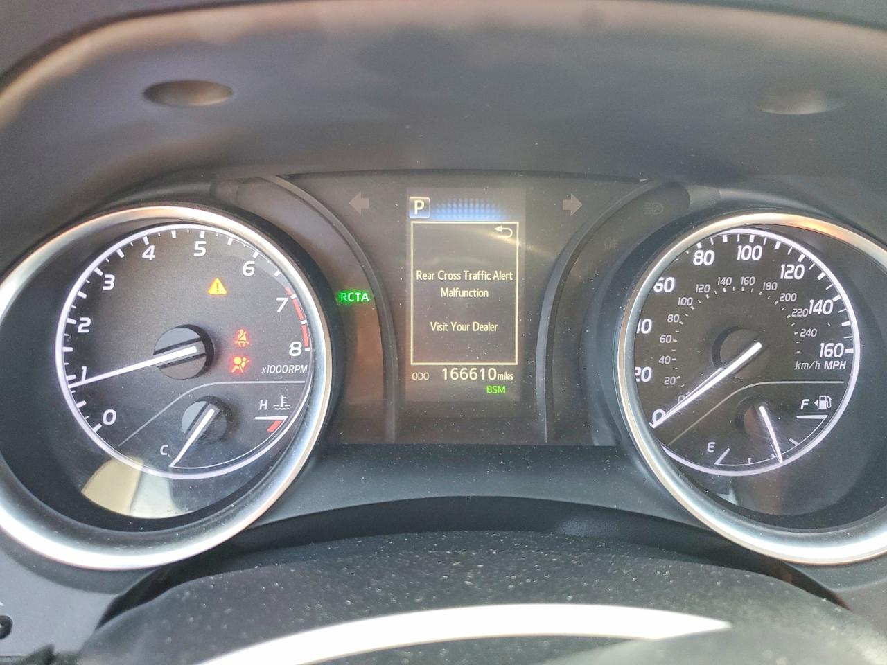2018 TOYOTA CAMRY SE photo 25