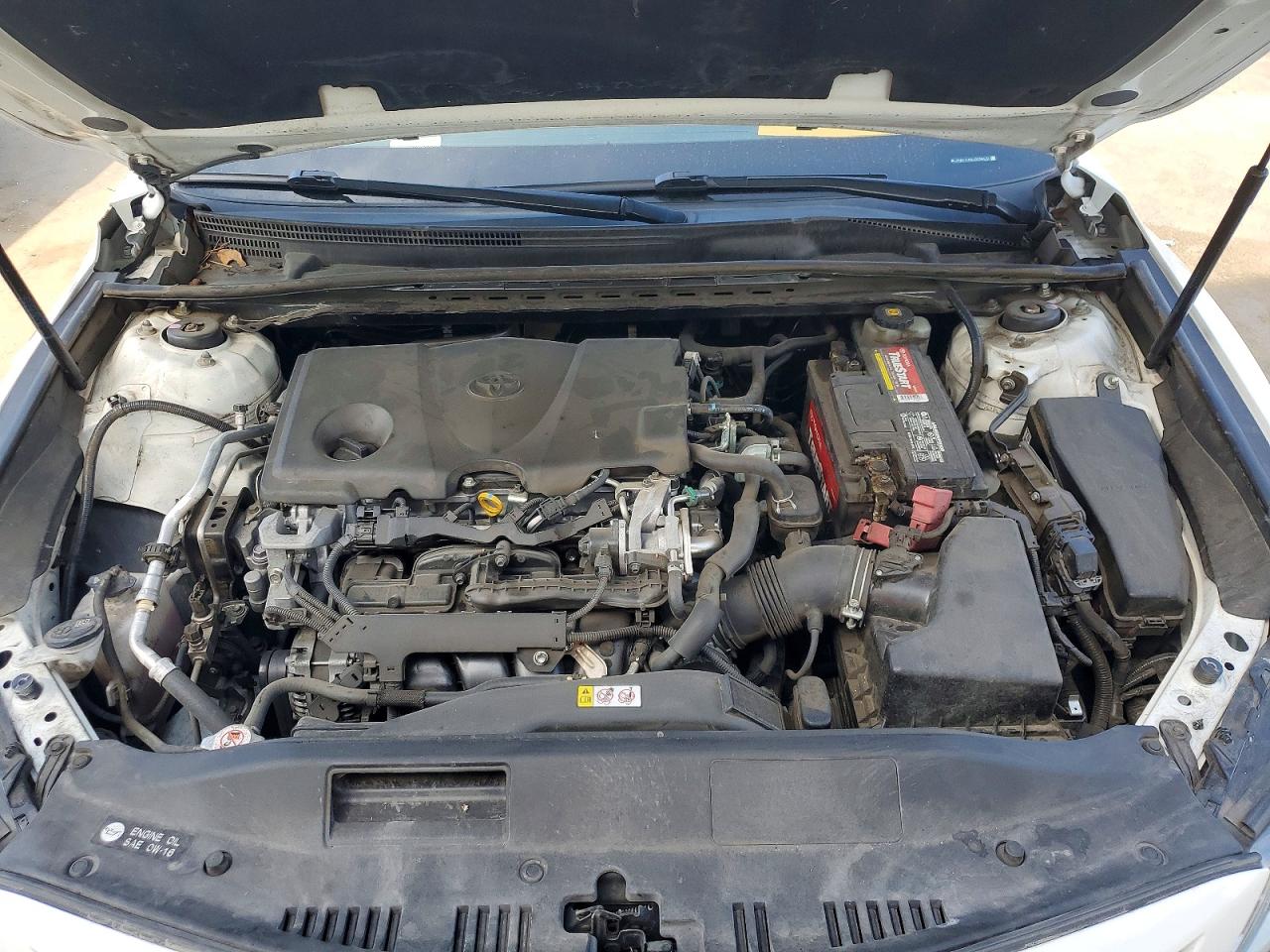2018 TOYOTA CAMRY SE photo 31