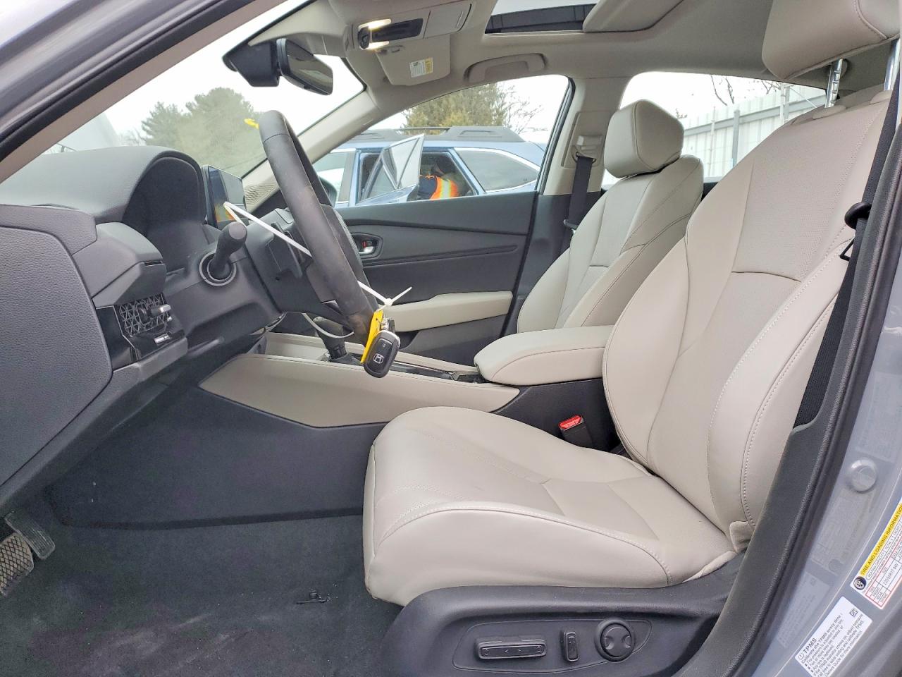 2025 HONDA ACCORD HYBRID EXL photo 19