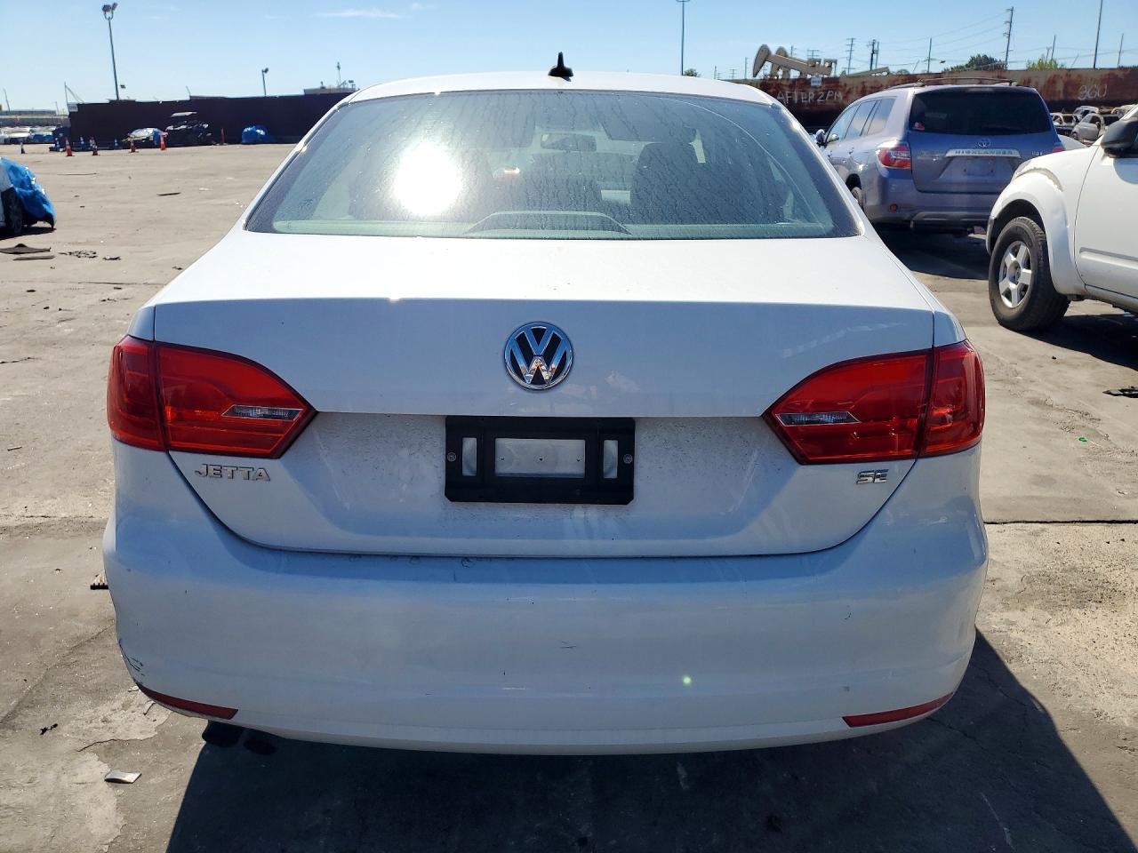 2014 VOLKSWAGEN JETTA SE photo 6