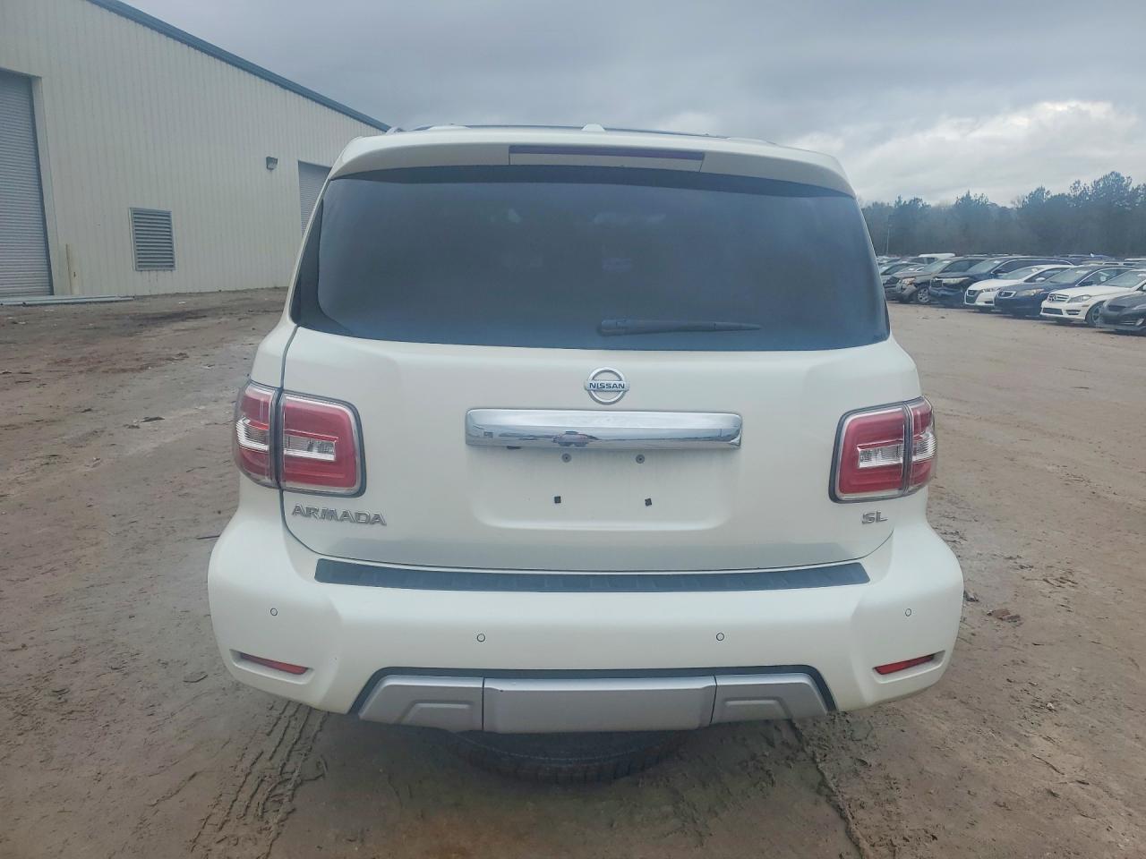 2018 NISSAN ARMADA SL photo 6