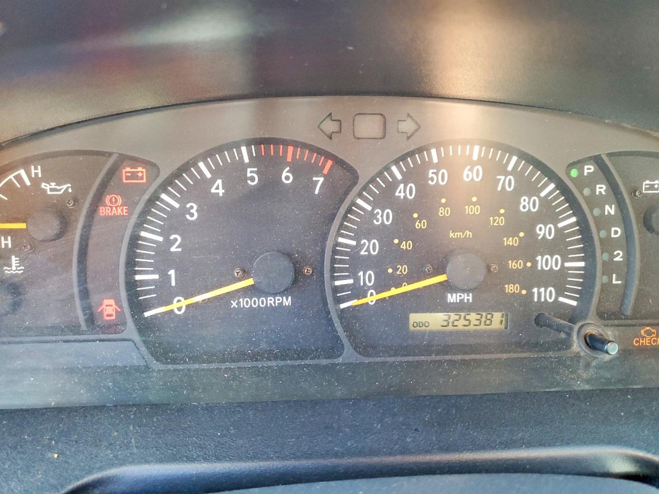 2000 TOYOTA TUNDRA SR5 photo 9