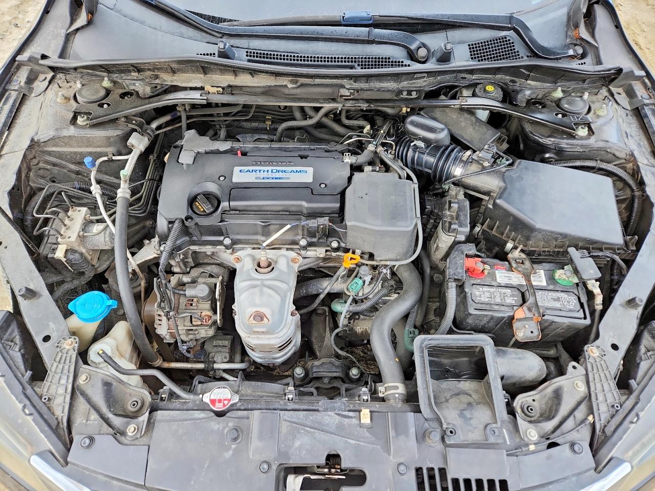 2015 HONDA ACCORD SPORT photo 21
