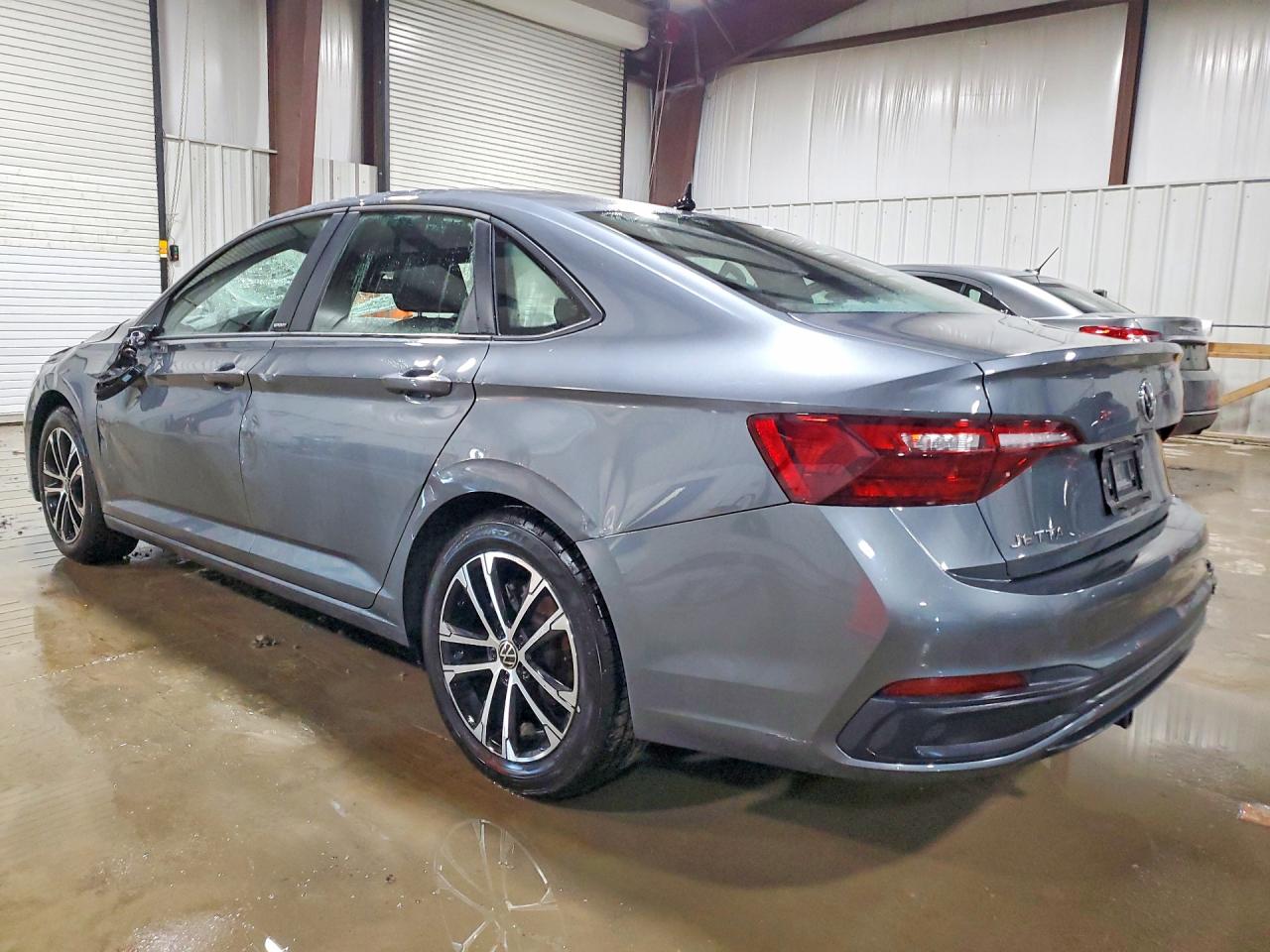 2024 VOLKSWAGEN JETTA SPORT photo 3