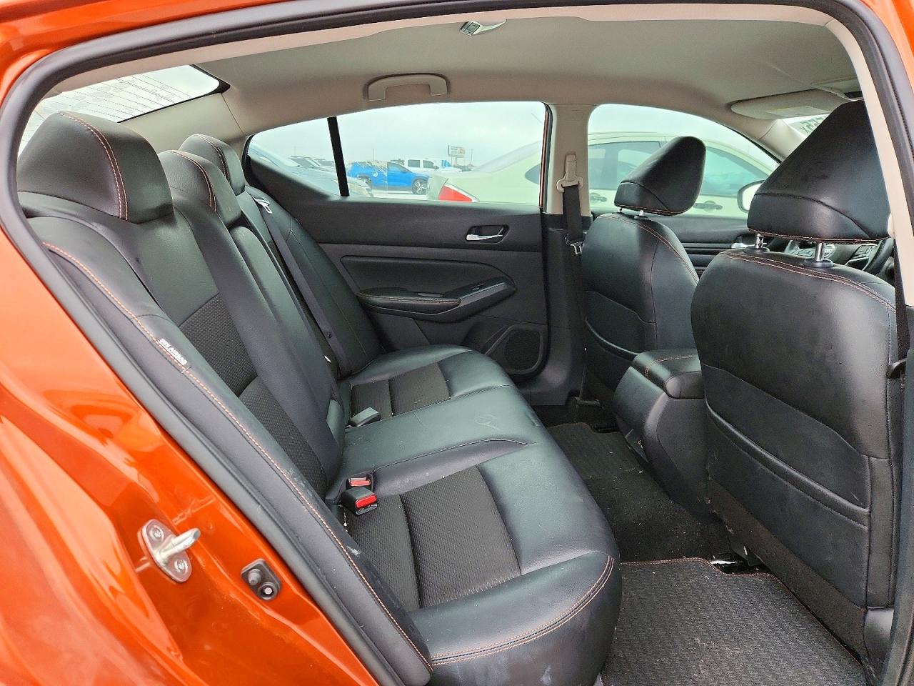 2019 NISSAN ALTIMA 2.5 SR photo 10