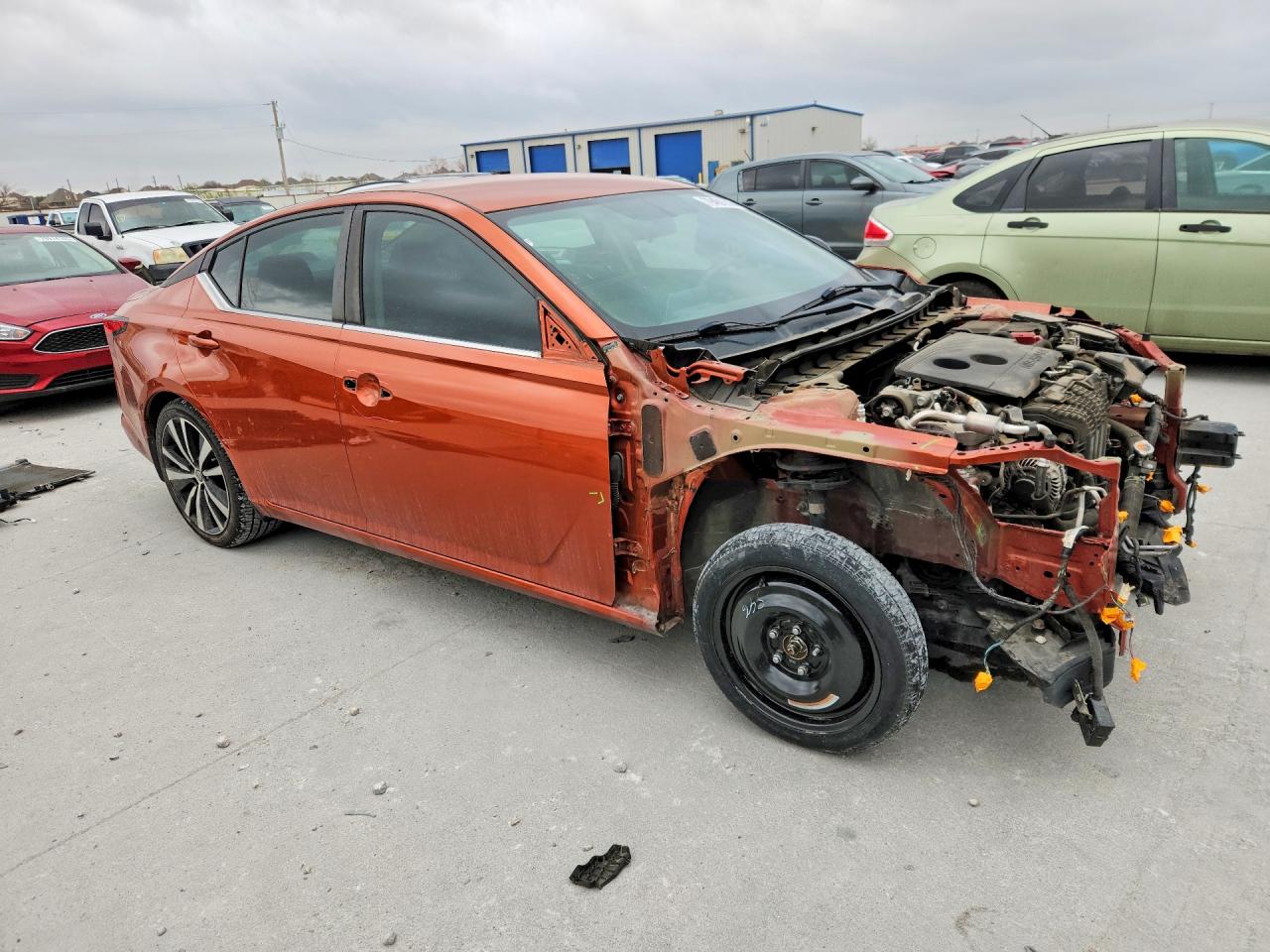 2019 NISSAN ALTIMA 2.5 SR photo 4