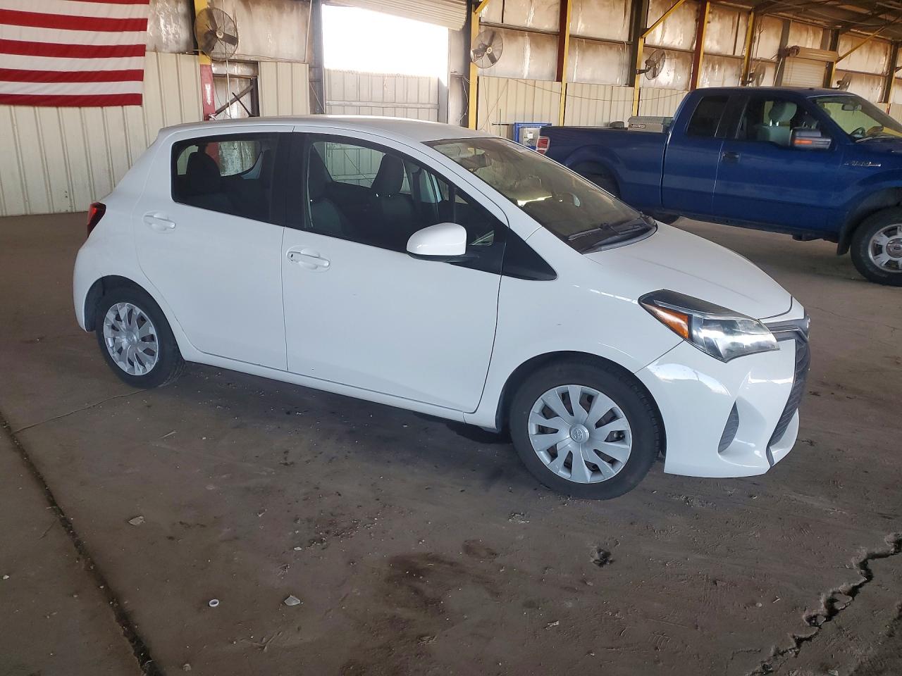 2017 TOYOTA YARIS 5-DOOR L FLEET photo 7