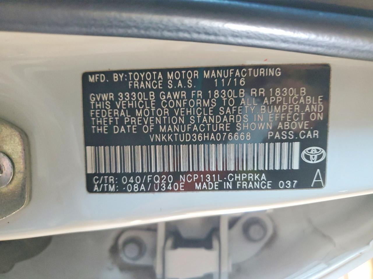 2017 TOYOTA YARIS 5-DOOR L FLEET photo 23