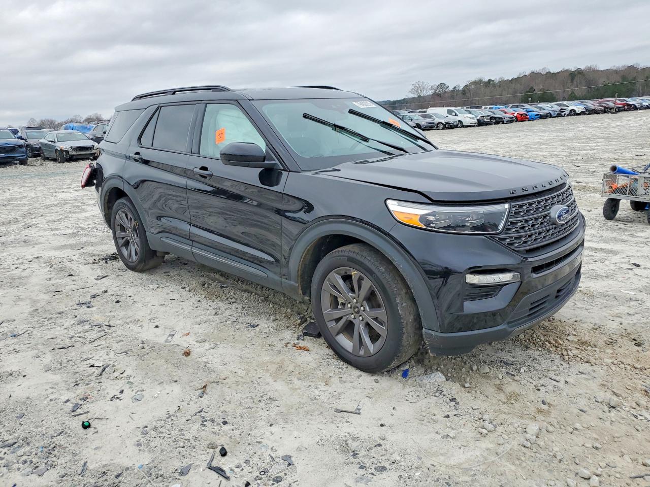 2023 FORD EXPLORER XLT photo 7