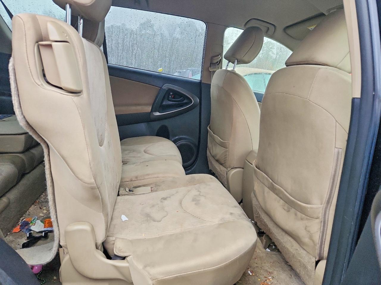 2012 TOYOTA RAV4 BASE photo 21