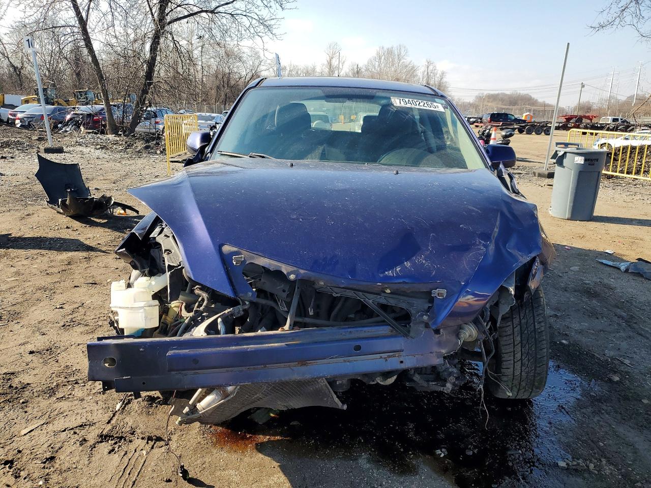 2005 MAZDA 3 HATCHBACK photo 5