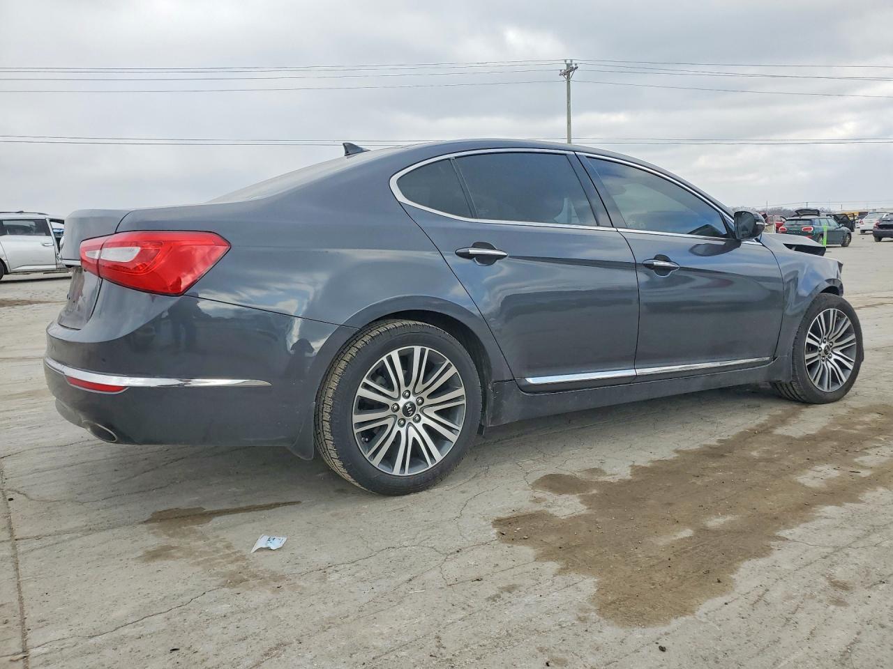 2014 KIA CADENZA photo 3