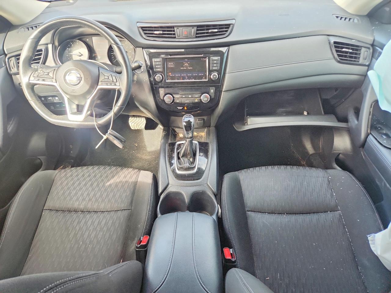 2019 NISSAN ROGUE SV photo 15