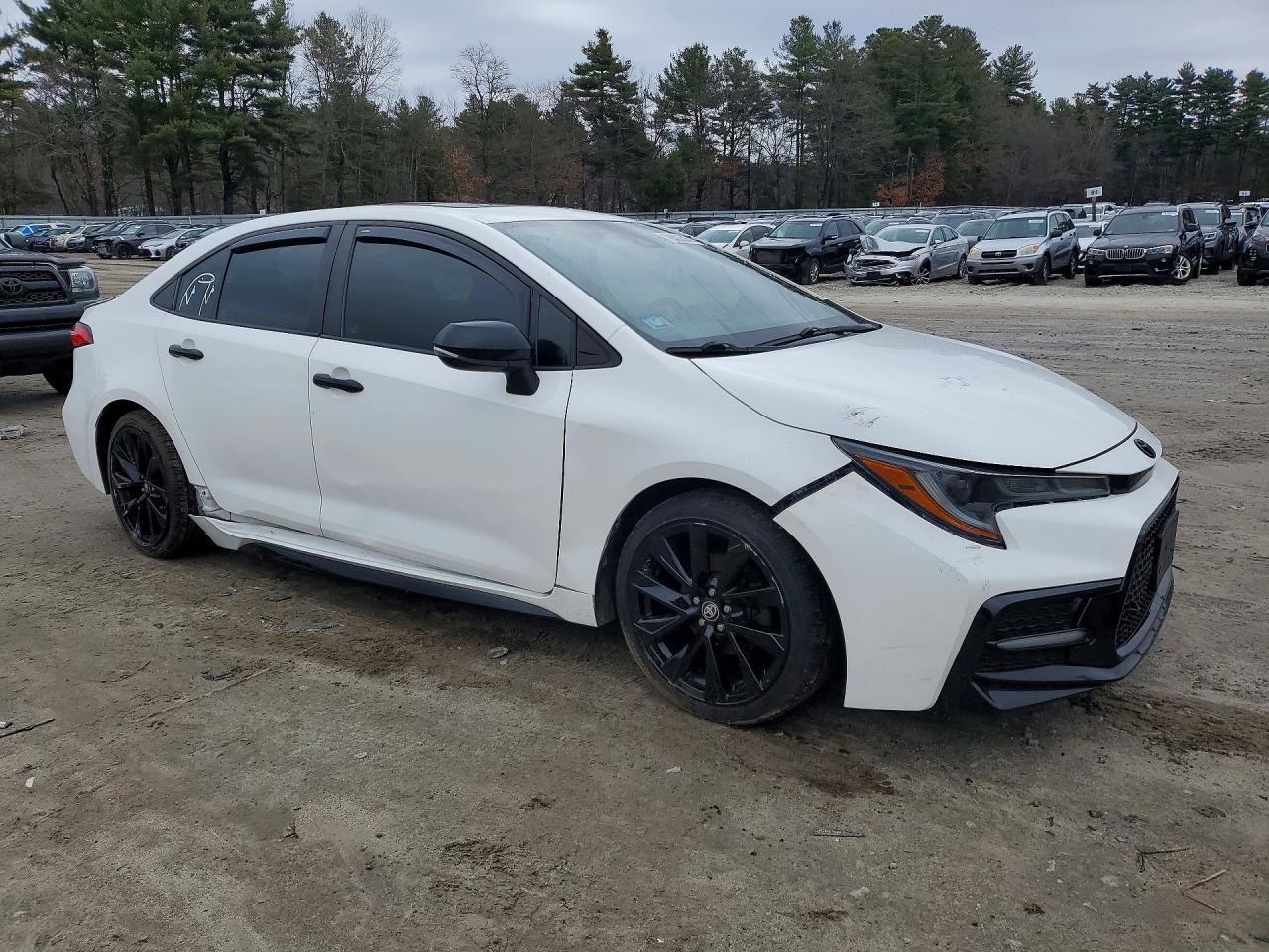 2020 TOYOTA COROLLA SE NIGHTSHADE EDITION photo 4