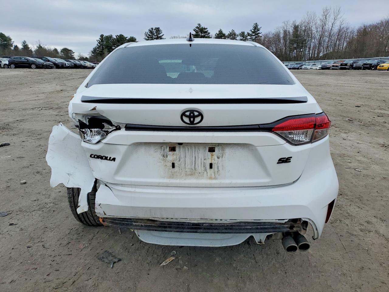 2020 TOYOTA COROLLA SE NIGHTSHADE EDITION photo 6