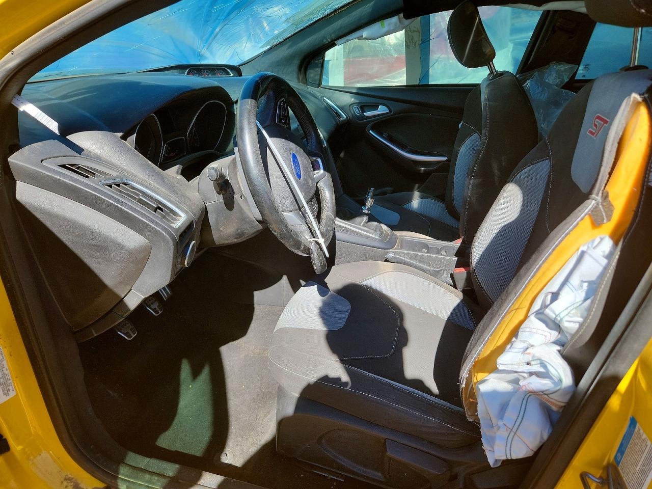 2017 FORD FOCUS ST photo 7