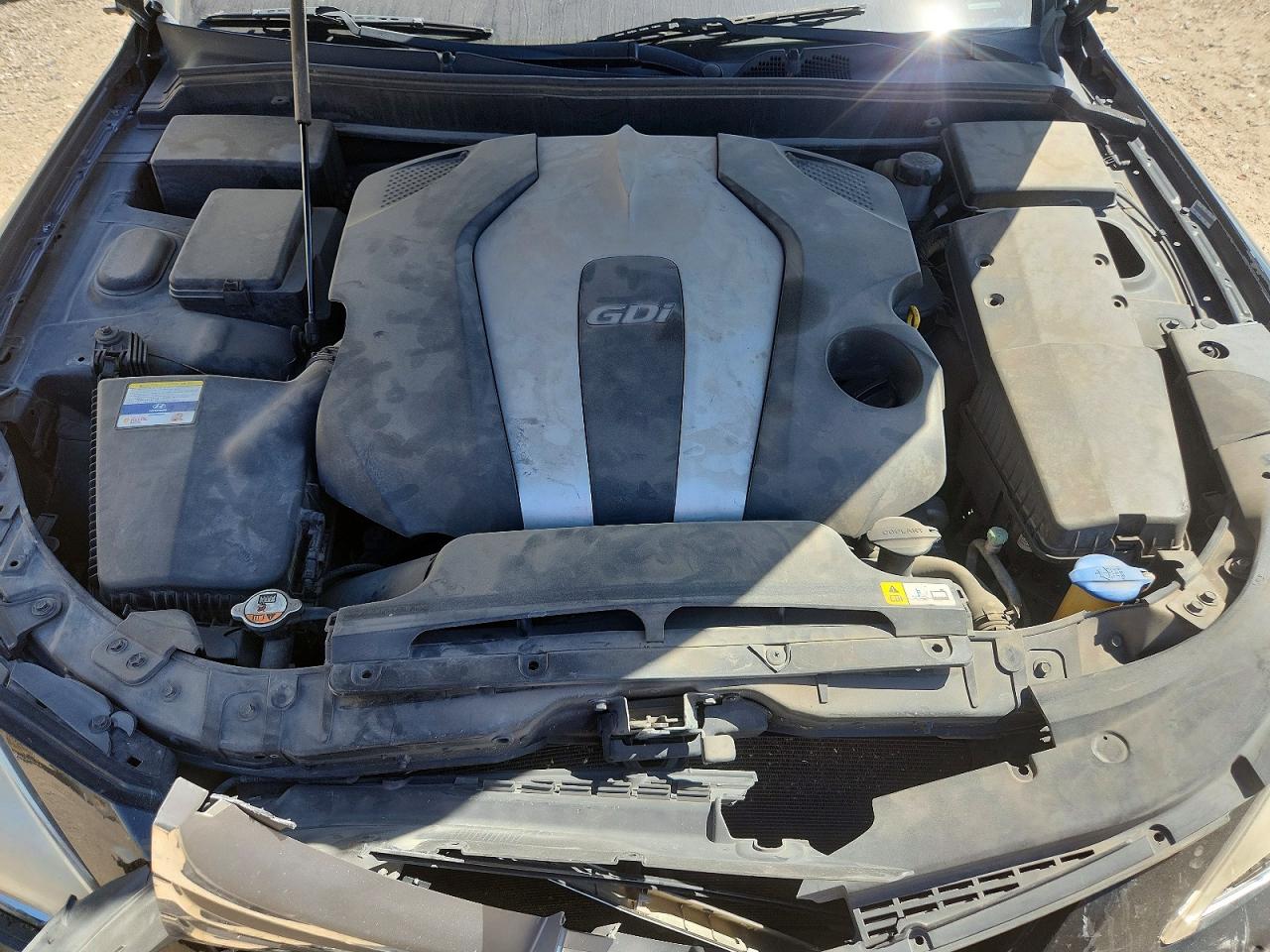 2012 HYUNDAI GENESIS 3.8L V6 photo 21